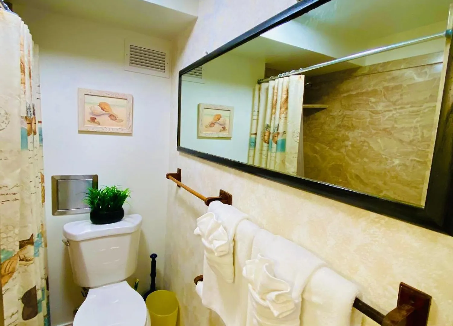Apartman Aloha Beach Retreat, Ocean Front With Ac Hauula Amerikai Egyesült Államok